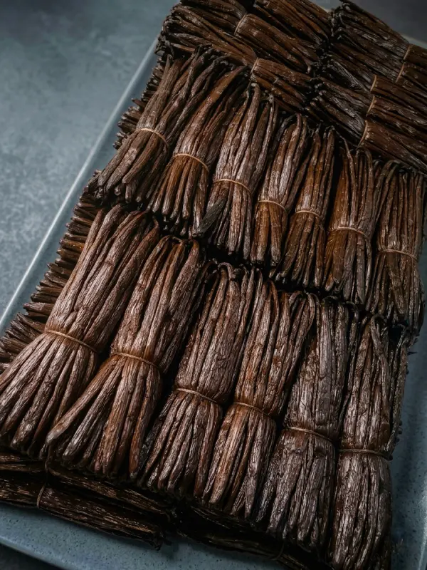 RED VANILLA (MADAGASCAR)
